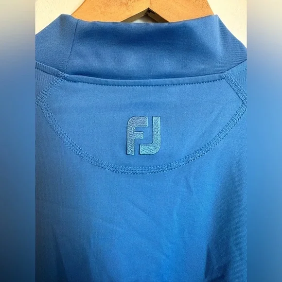 SOLD- FootJoy Mens Thermal Base Layer Size XL Long Sleeve TeeShirt With MockNeck - Picture 4 of 5
